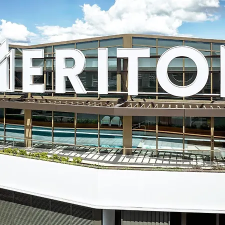 Meriton Suites Canberra-2